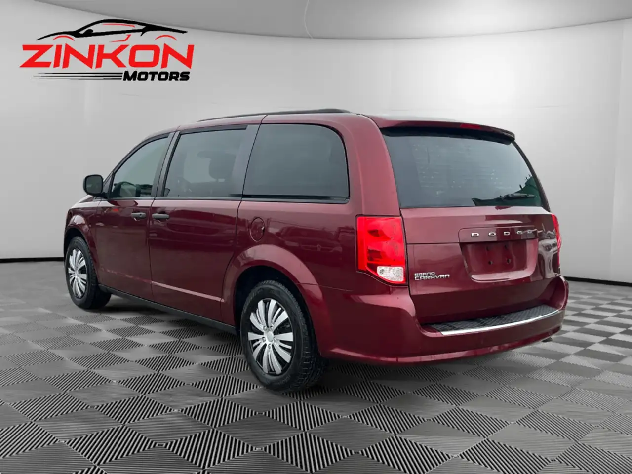 Dodge Grand Caravan снимка Dodge Grand Caravan