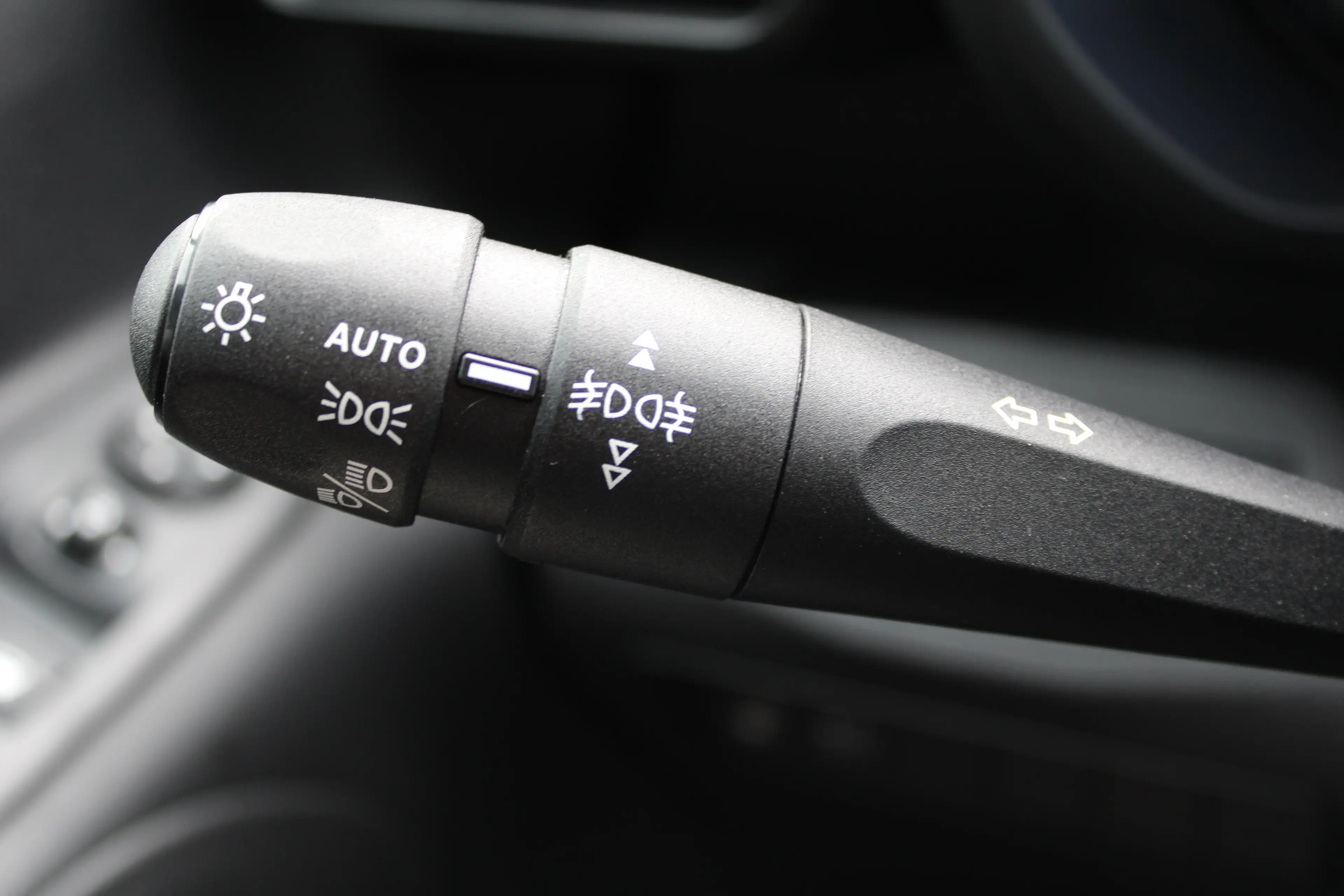 Fiat E-Doblo 136 L1 50 kWh | 8 JAAR GARANTIE | VERWARMD STUUR | — photo 23