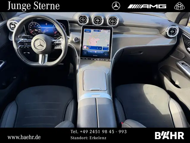 Mercedes-Benz GLC view 4