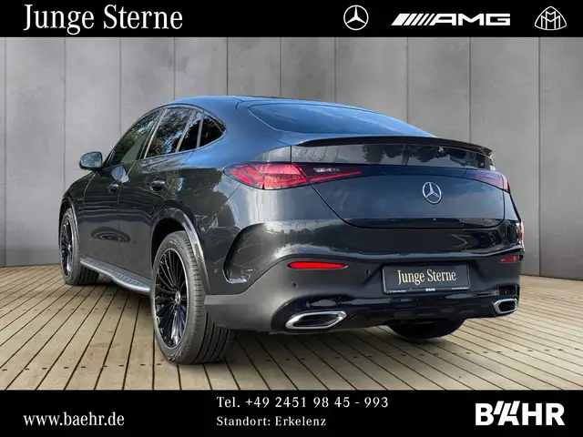 Mercedes-Benz GLC view 3
