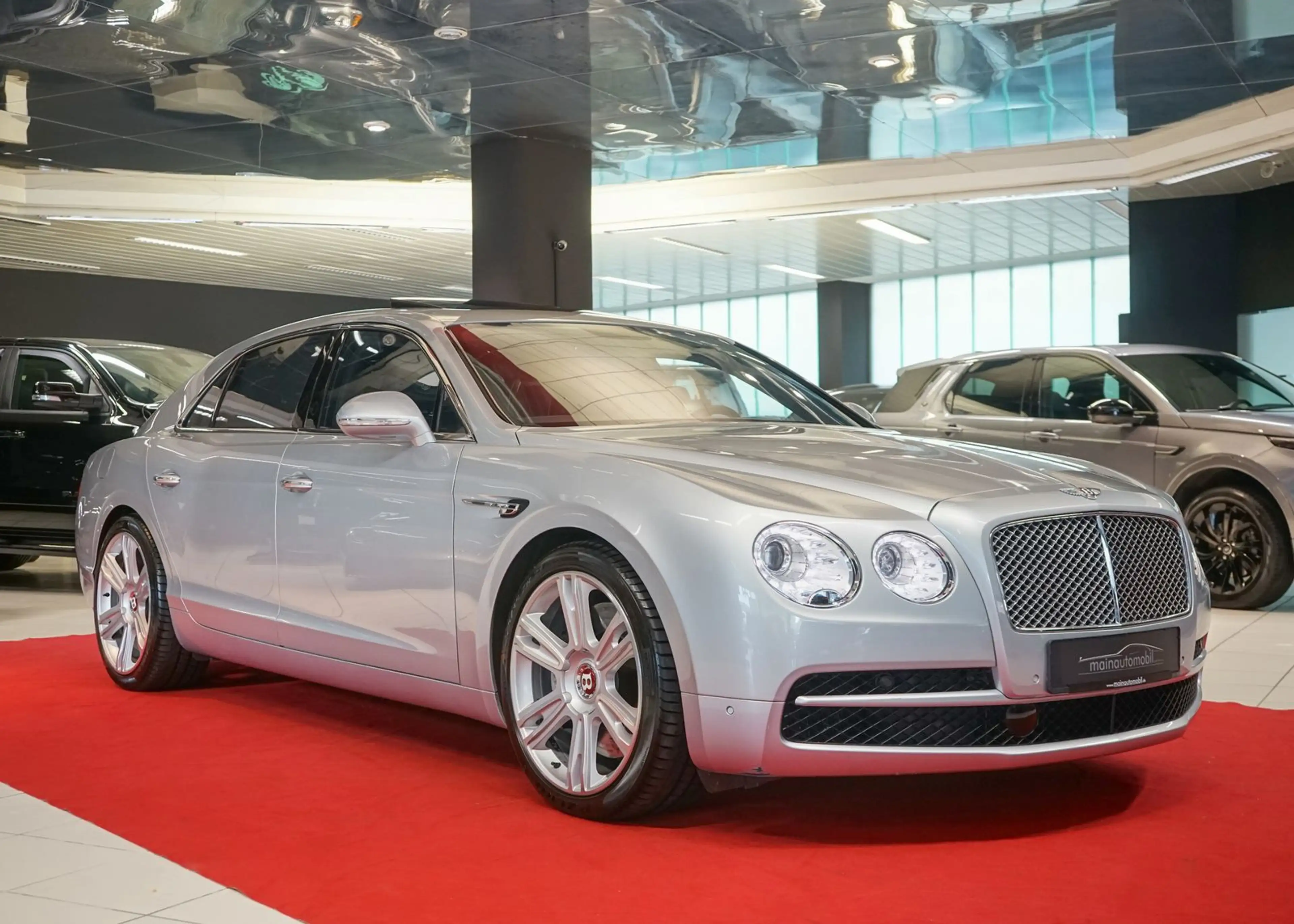 Bentley Flying Spur Mulliner ACC Massage FondEntertain — photo 13