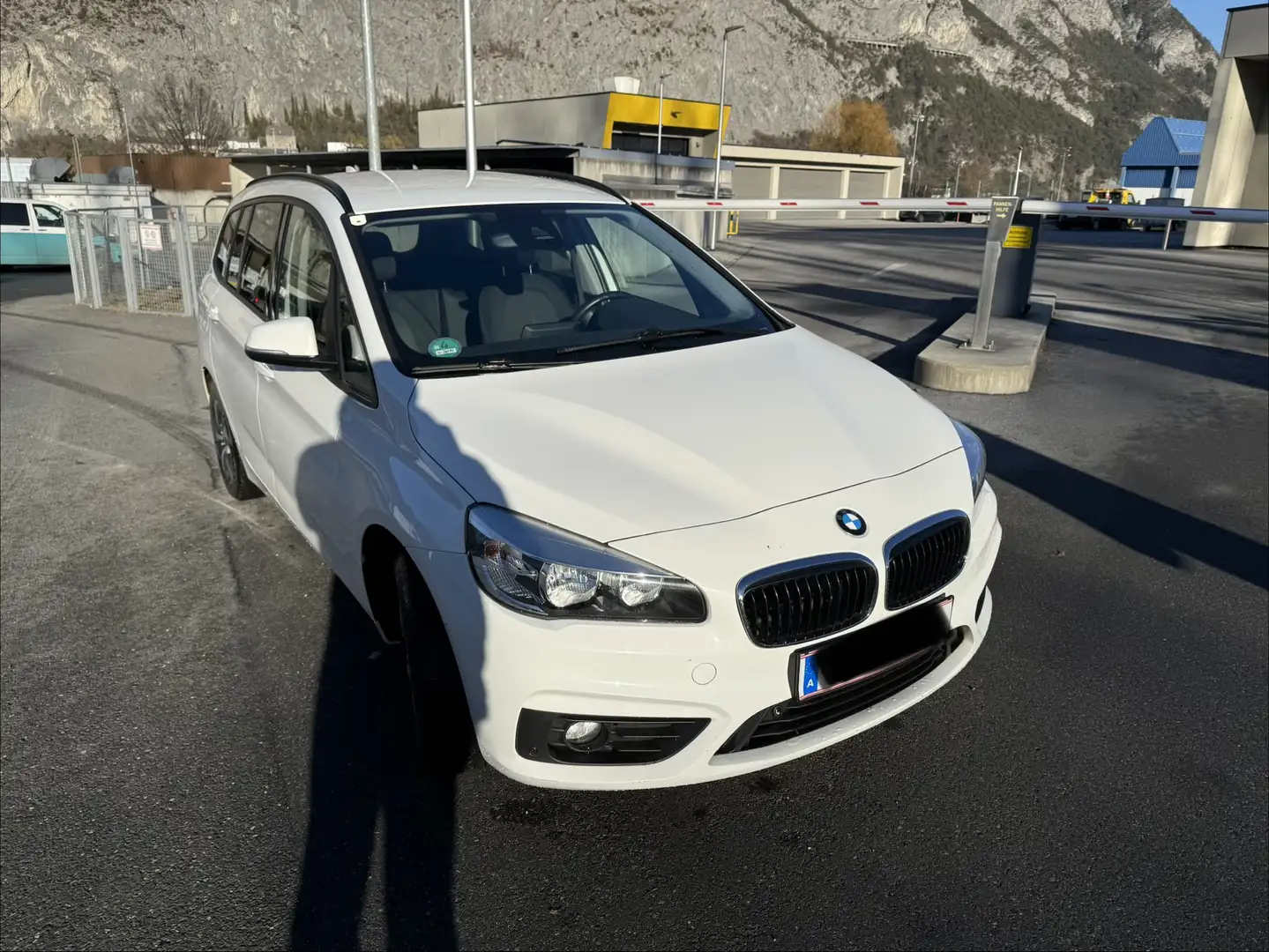 BMW 218 218i Gran Tourer Advantage Aut. - 2