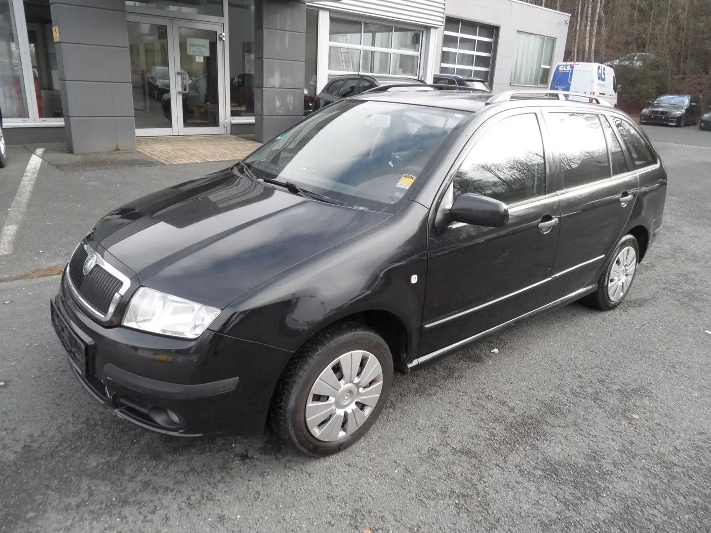 Skoda Fabia Kombi Ambiente Schwarz - 1