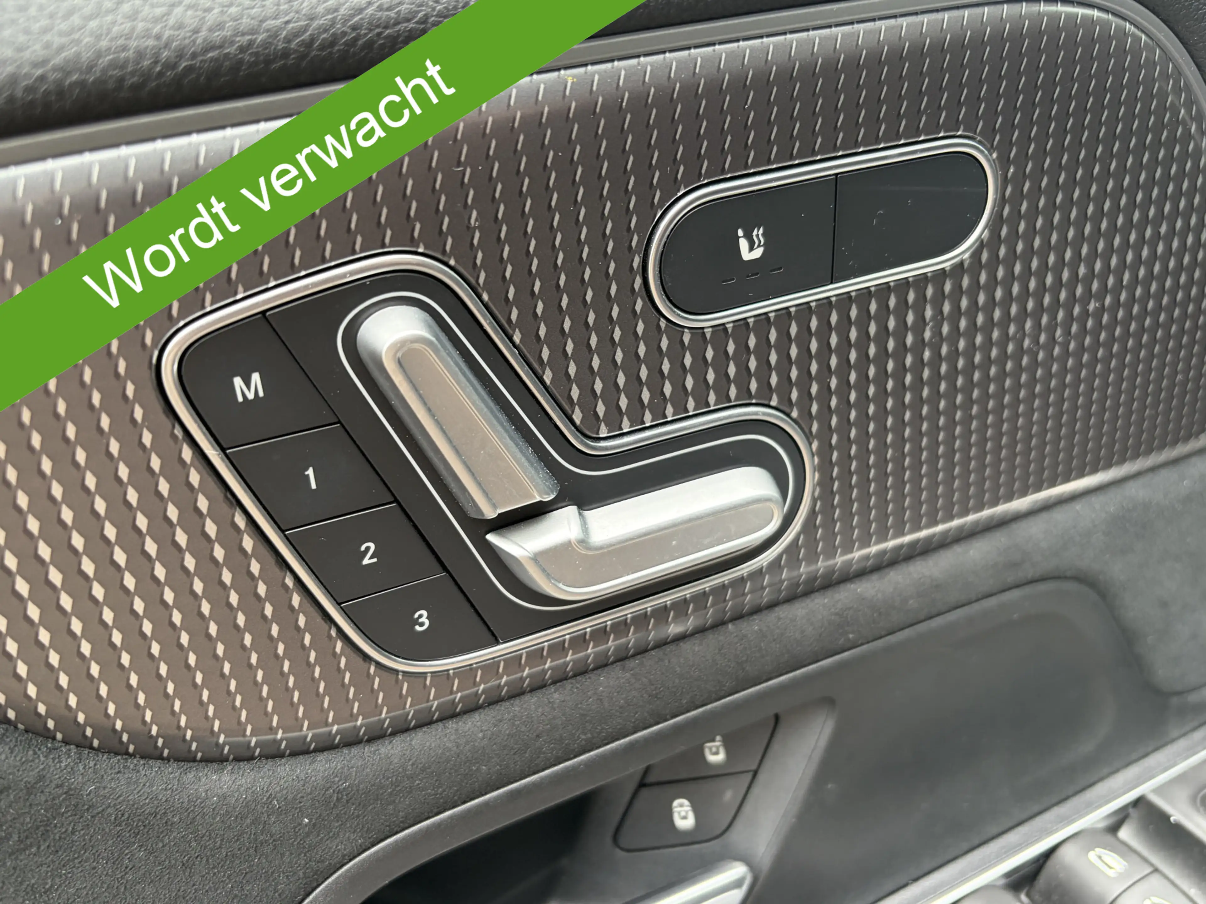 Mercedes-Benz EQA 250 Business Solution AMG 67 kWh Panoramadak, Memory s — photo 6