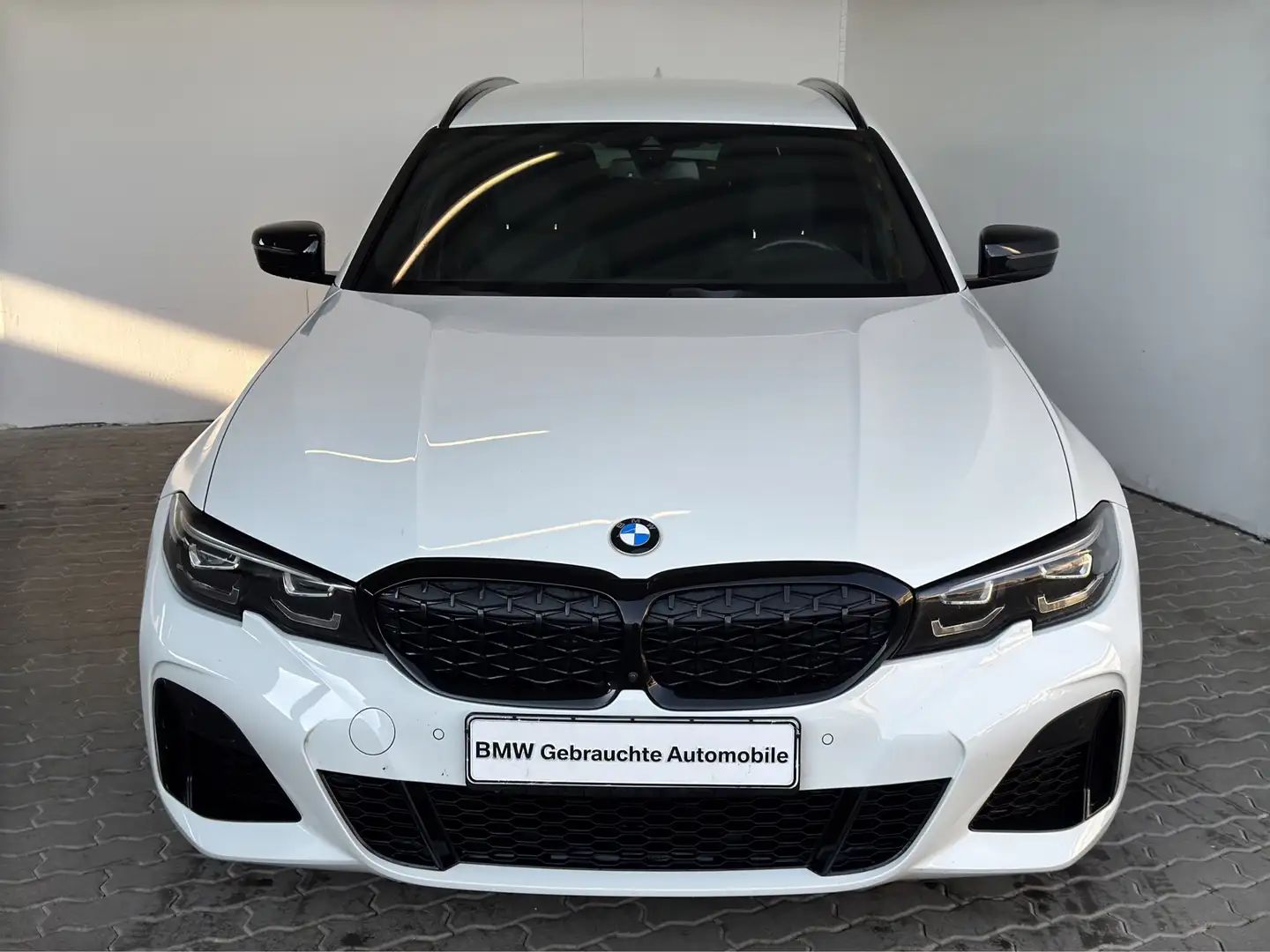 BMW 340 MiA xDrive Tour. M Paket LiveCock.LED.ParkAss Weiß - 1