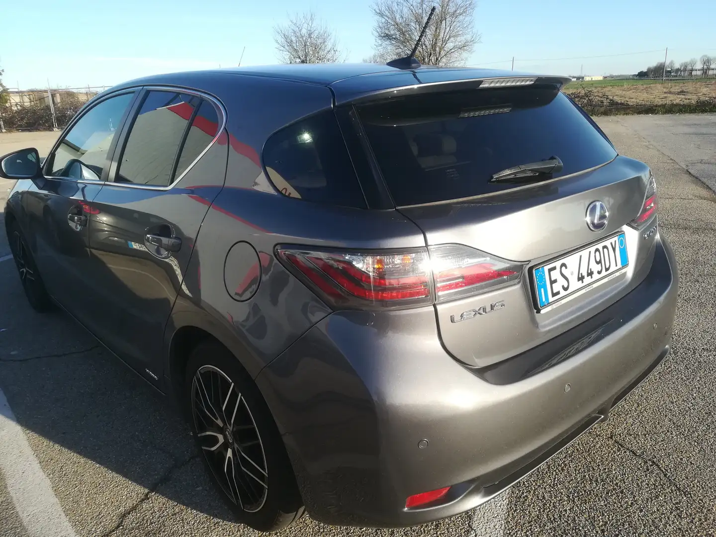 Lexus CT 200h CT 2010 1.8 Luxury cvt GPL Grau - 2