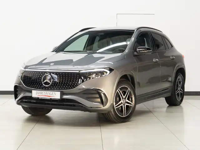 Mercedes-Benz EQA 300 4M AMG Night PANORAMA 360°cam KEYLESS-GO