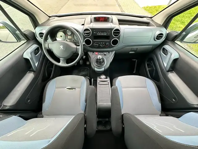 Peugeot Partner view 9