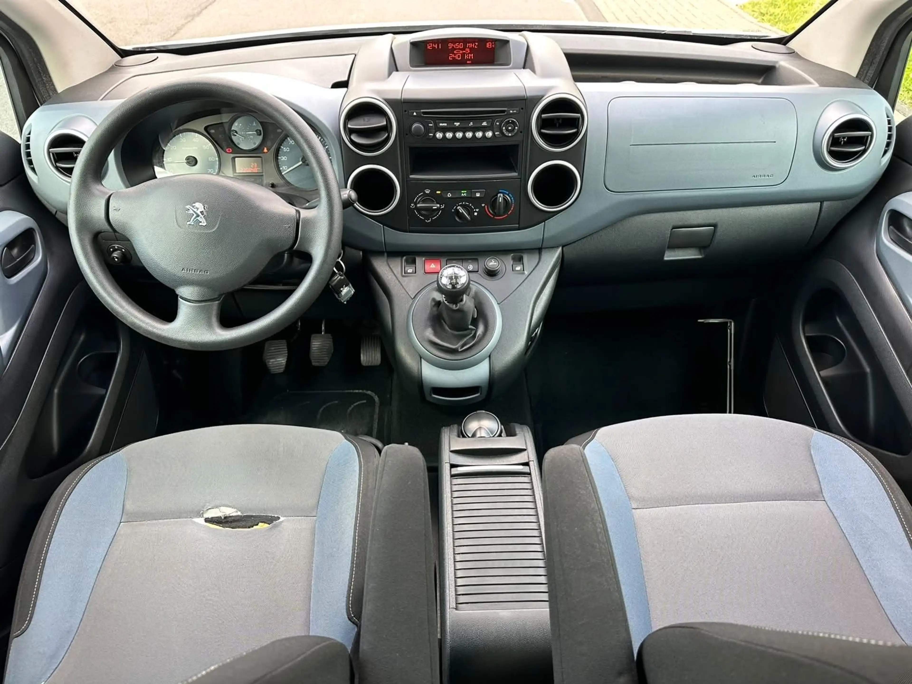 Peugeot Partner Tepee Allure Active,5 Sitzer,Klima, — photo 10