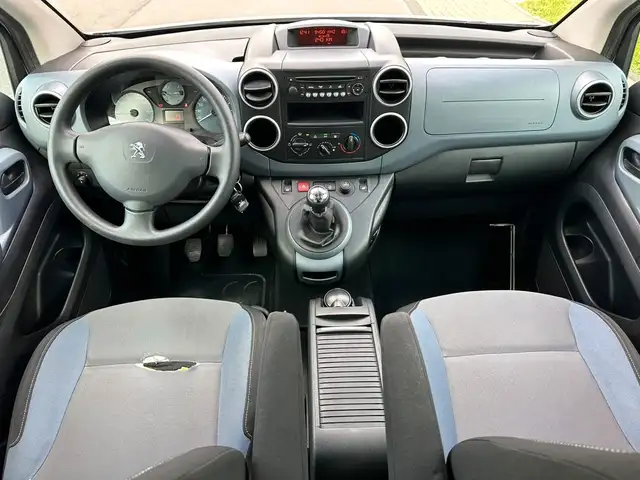 Peugeot Partner view 10