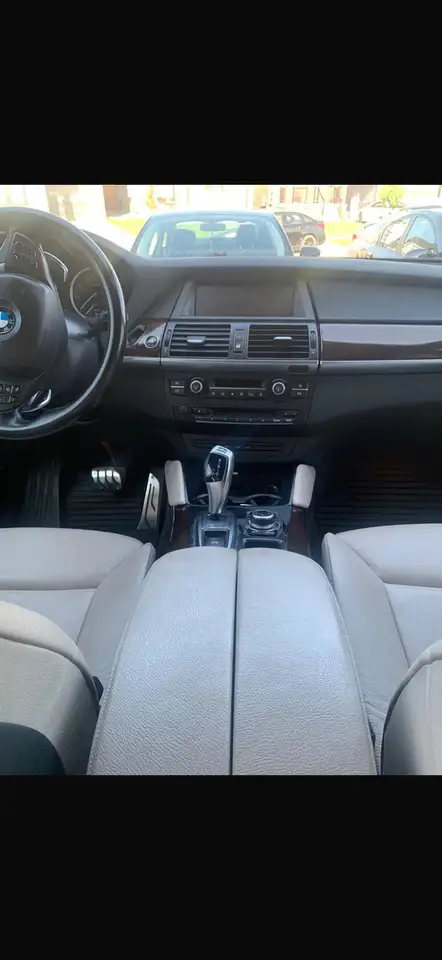 BMW X6 снимка BMW X6
