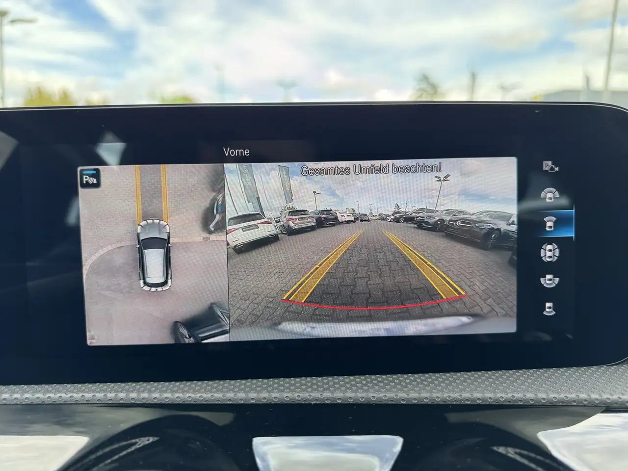 Mercedes-Benz CLA 180 SB +PANO-DACH+360°+DISTR+AMBI+MEMORY+SHZ, миниатюра 19