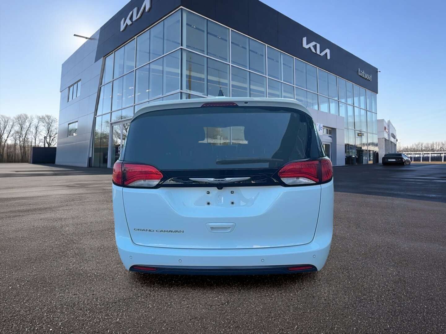 used 2025 Chrysler Grand Caravan car, priced at $31,999