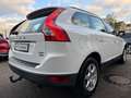 Volvo XC60 2,4D AWD Momentum/Automatik/AHK Blanc - thumbnail 7