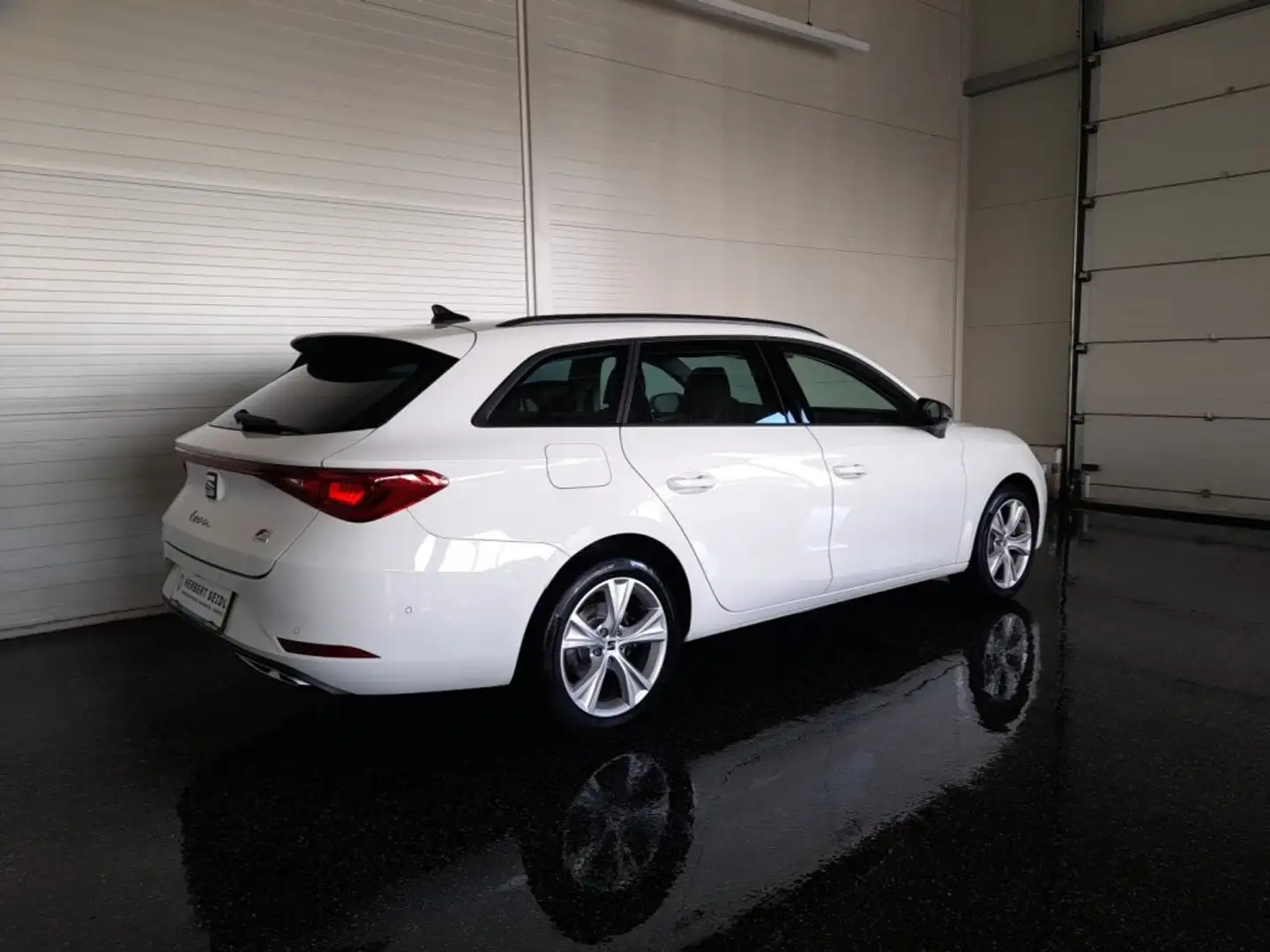 SEAT Leon ST FR-LINE PHEV DSG *VOLL-LED & FLA / VIRTUELL / NAVI / ACC / KAMERA / E-KLAPPE / KEYLESS* Weiß - 2