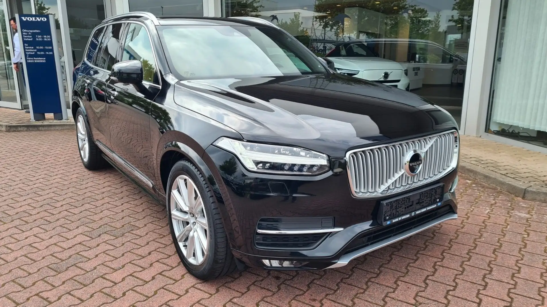 Volvo XC90 D5 AWD Geartronic Inscription Siyah - 1