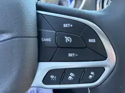 Chrysler Grand Caravan 2027 — фото 25