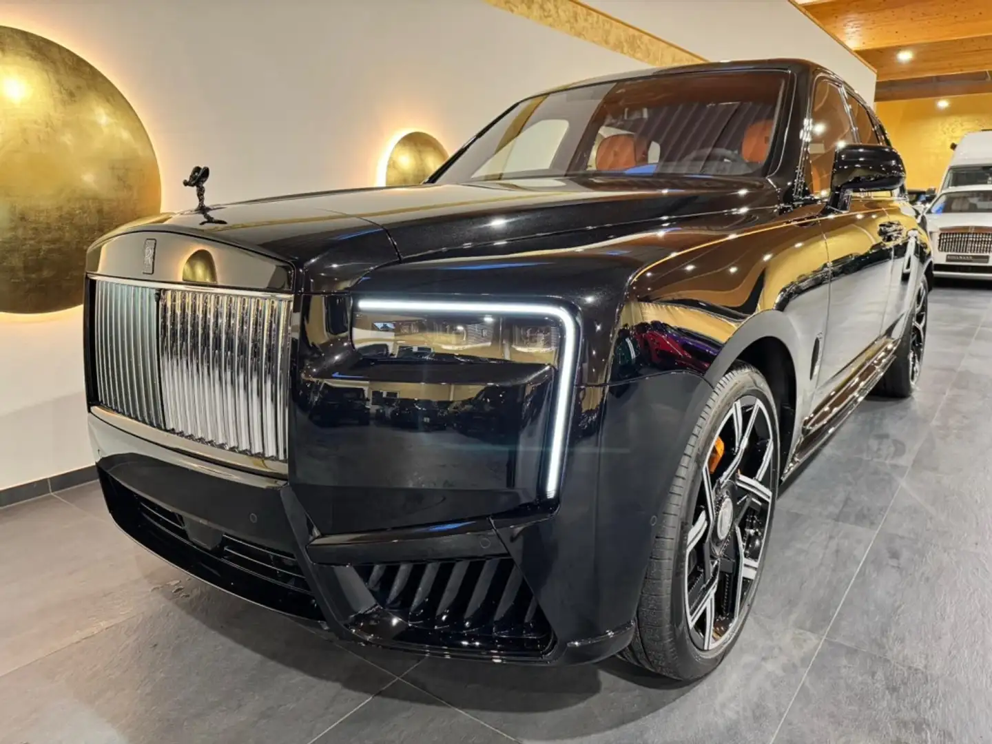 Rolls-Royce Cullinan - 1