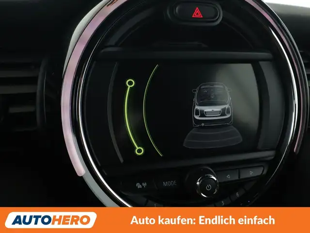 Mini Cooper Cooper view 23