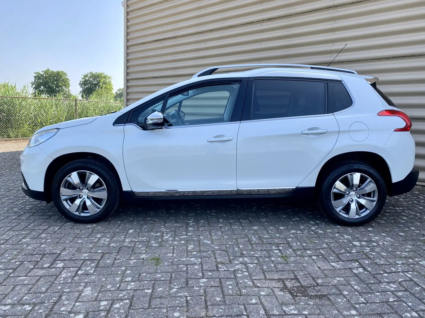 Peugeot 2008 1.6 VTi Allure Automaat [ panodak,fm navi,leer,,lm Blanc - 2