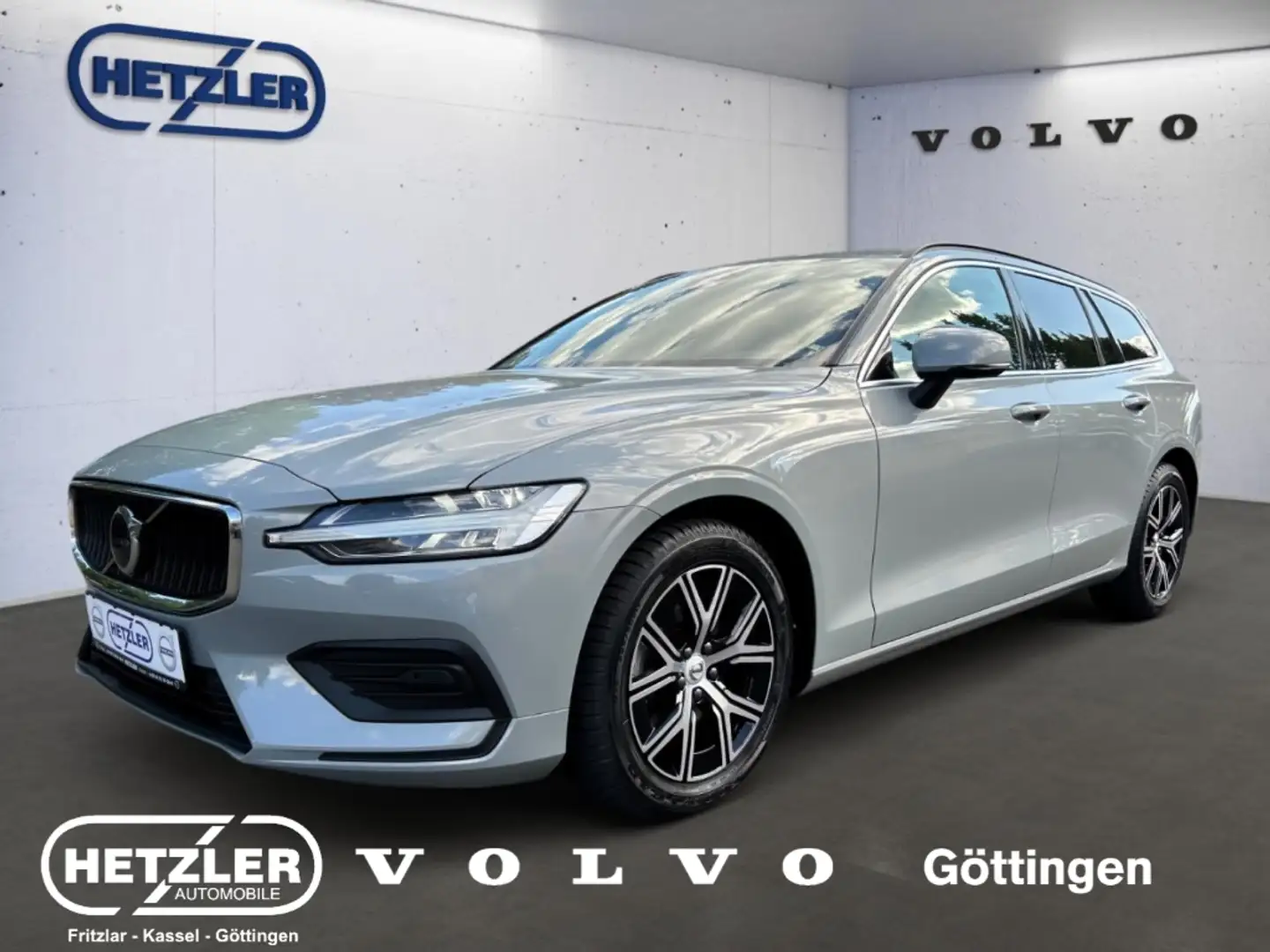 Volvo V60 Kombi Core B4 Benzin EU6d Digitales Cockpit Sounds Grigio - 1