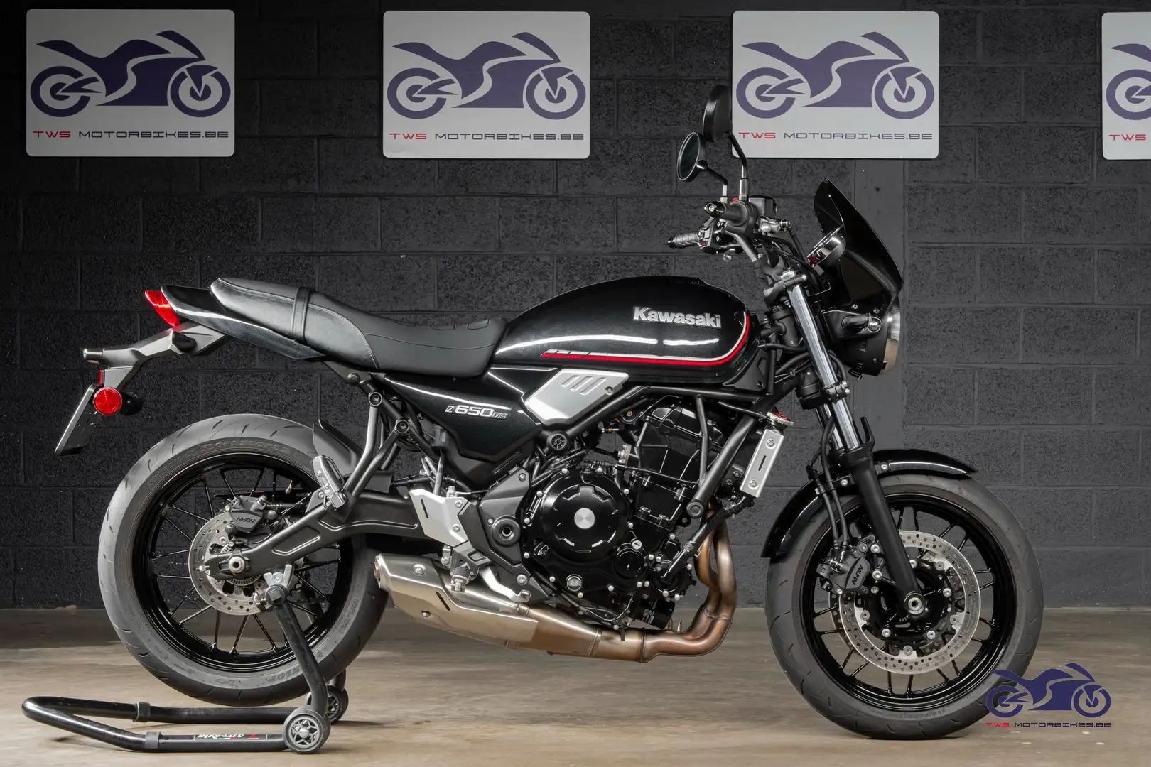 Kawasaki Z 650 RS Nero - 1