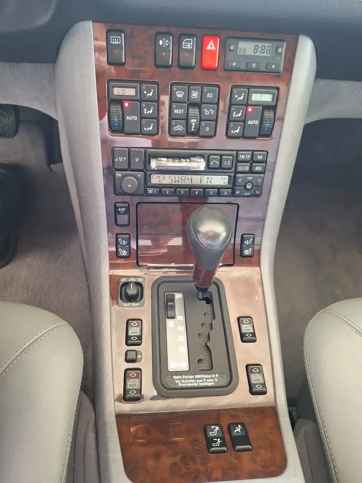 Mercedes-Benz S 420 (140.063), foto 8