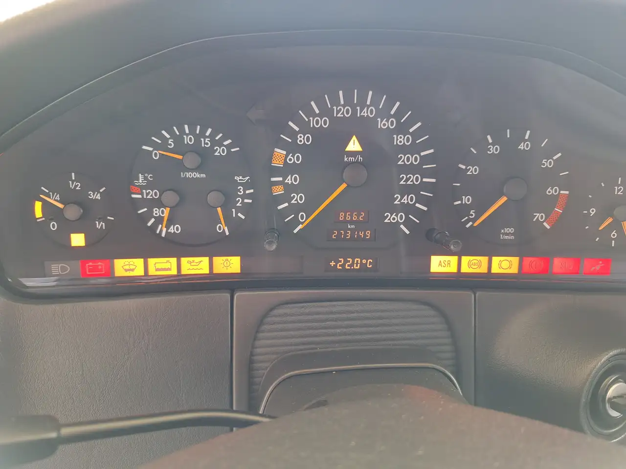 Mercedes-Benz S 420 (140.063), foto 9