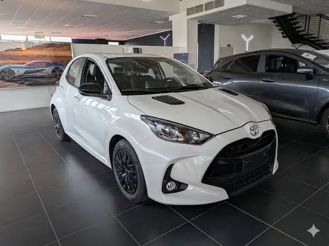 Toyota Yaris 1.0 PRONTA CONSEGNA
