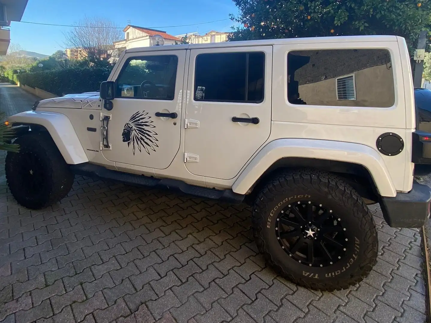 Jeep Wrangler Wrangler III 2011 Unlimited 2.8 crd Polar auto Bianco - 2
