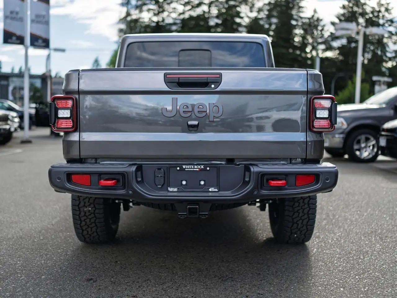 Jeep Gladiator снимка Jeep Gladiator