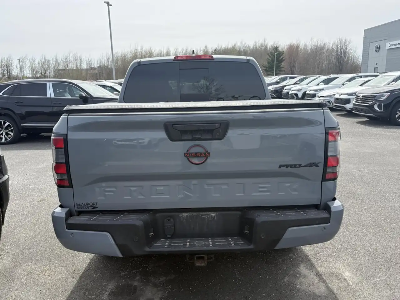 Nissan Frontier снимка Nissan Frontier