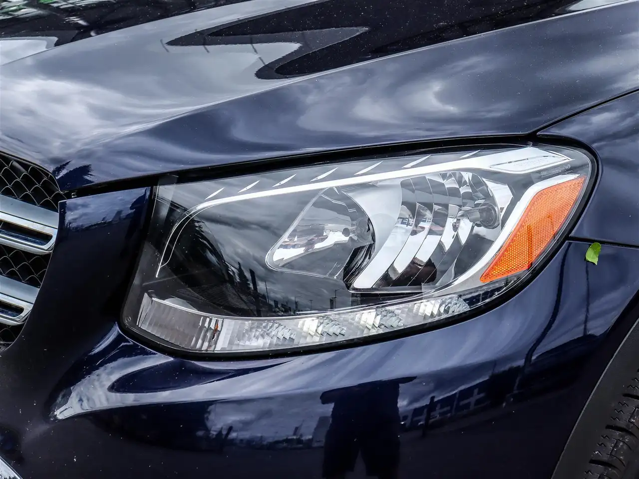 Mercedes-Benz GLC снимка Mercedes-Benz GLC