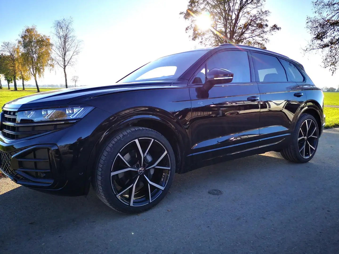 Volkswagen Touareg 3.0 TDI 210 kW 4Motion R-Line V6 UPE 113.880 € ... Schwarz - 1