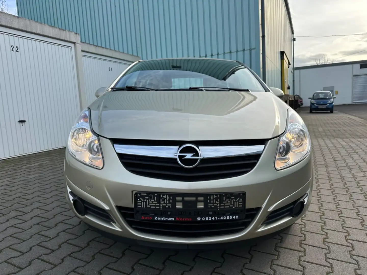 Opel Corsa D Edition *1.Hand*Automatik*5-Türig*66KW* Silber - 2