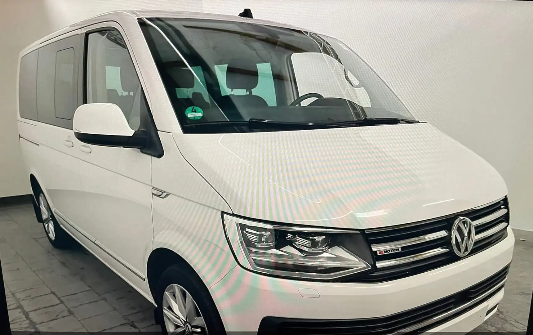 Volkswagen T6 Multivan Multivan 2.0 tdi Generation Six 4motion 204cv dsg Biały - 2