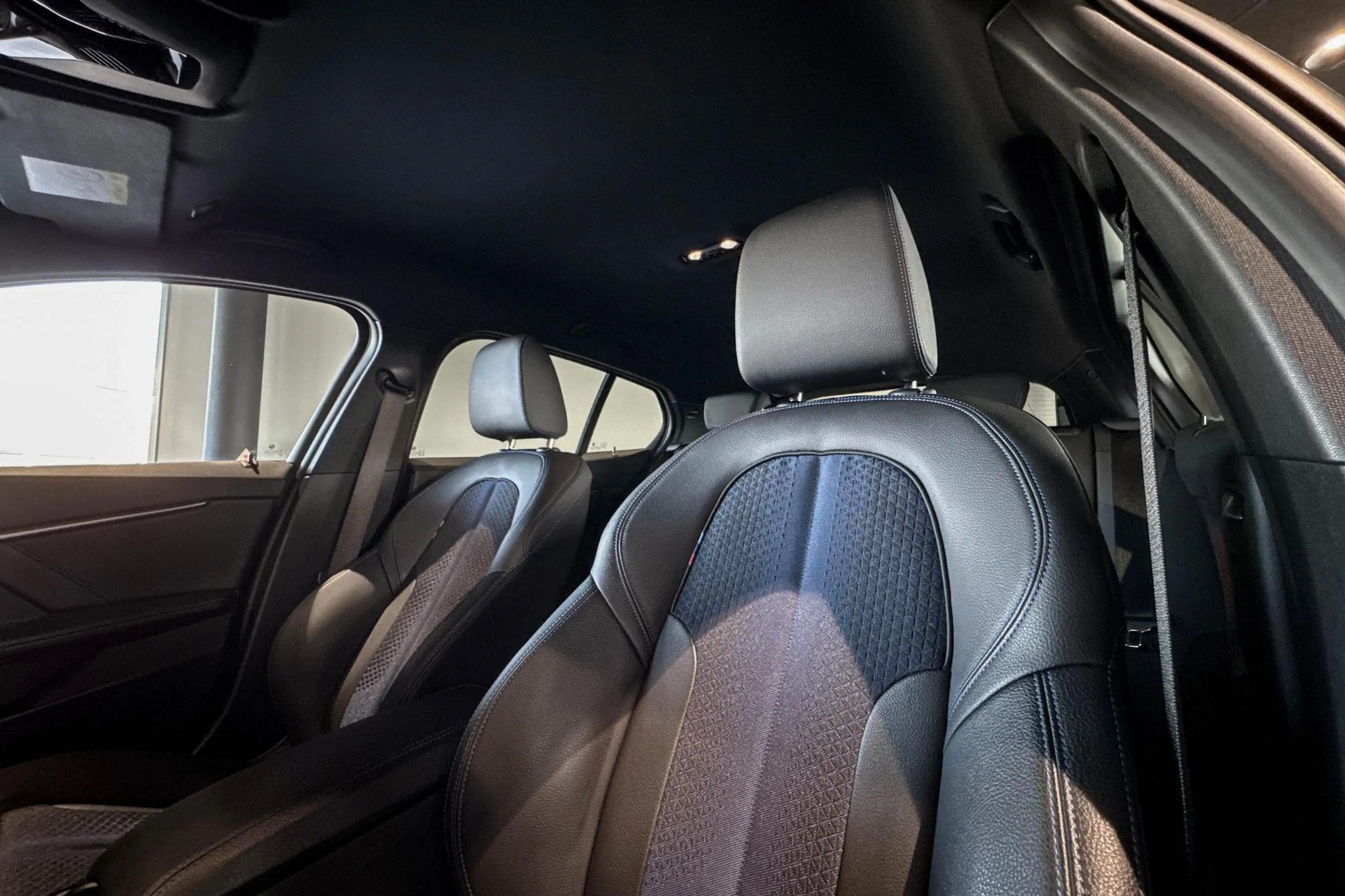 BMW 118 1 Serie 118i Business Edition | M Sport | Carplay — photo 11