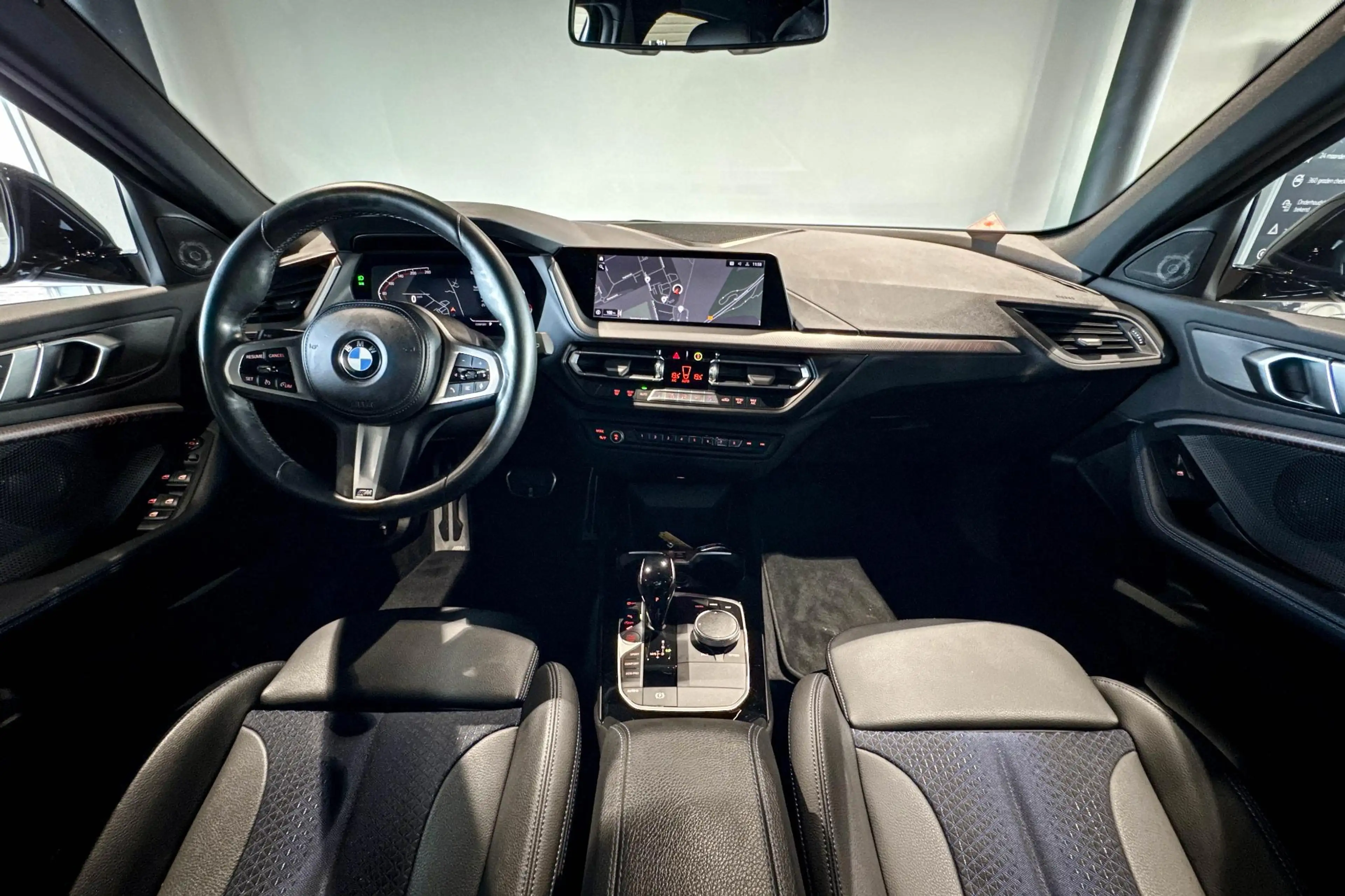 BMW 118 1 Serie 118i Business Edition | M Sport | Carplay — photo 12