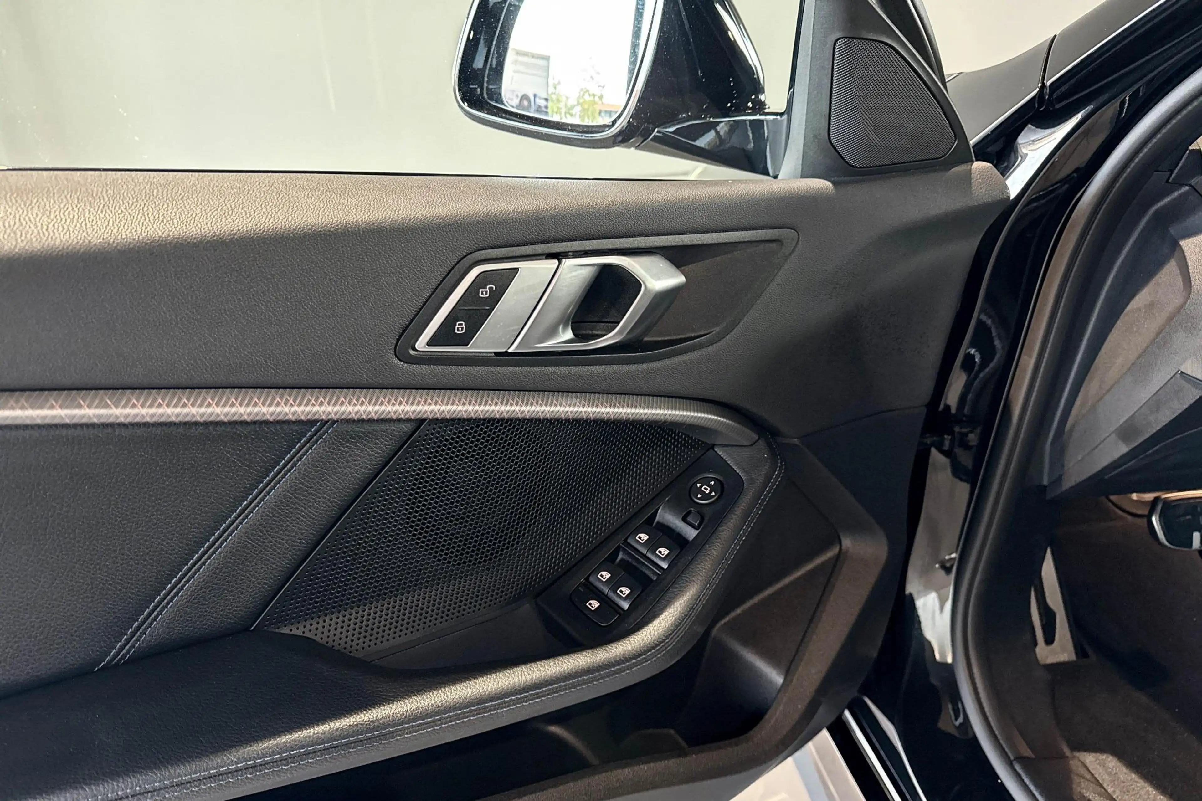 BMW 118 1 Serie 118i Business Edition | M Sport | Carplay — photo 9