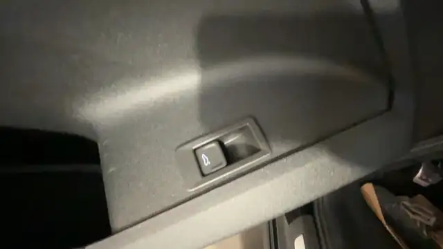 Audi Q5 view 21