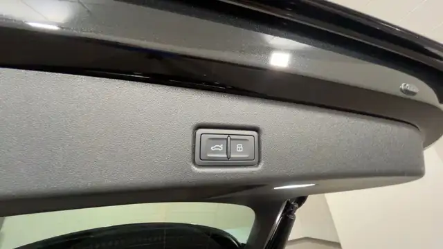 Audi Q5 view 23