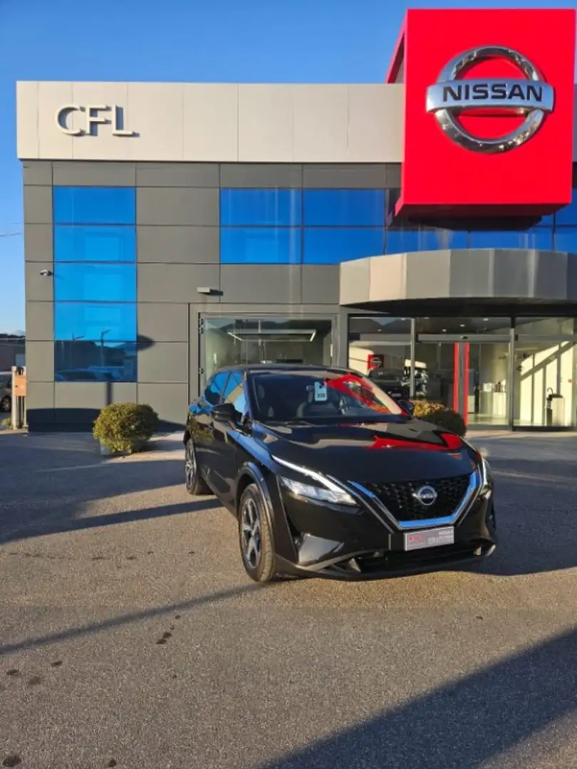 Nissan Qashqai MHEV 140 CV N-Connecta Negro - 1