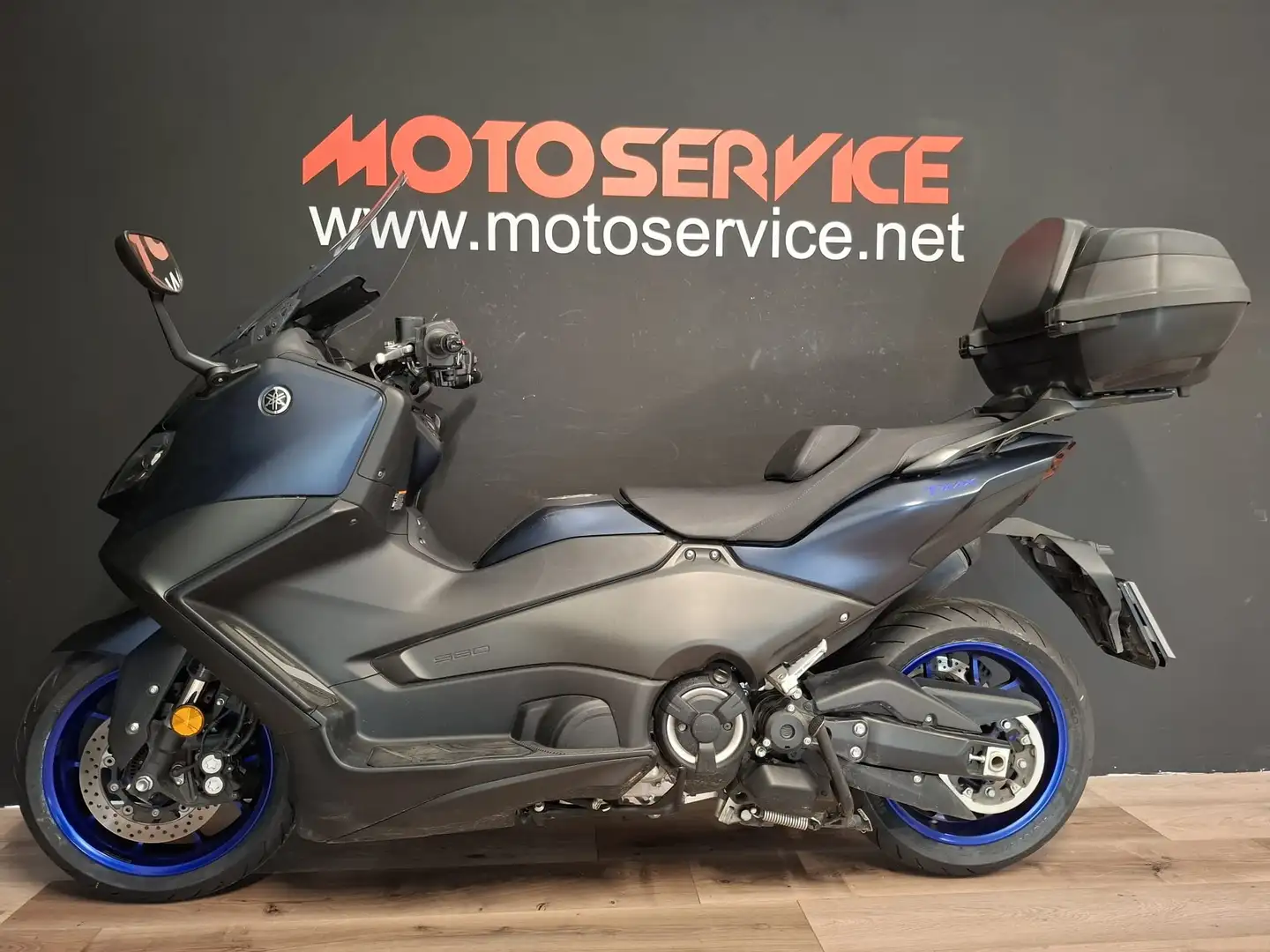 Yamaha TMAX 560 Bleu - 1