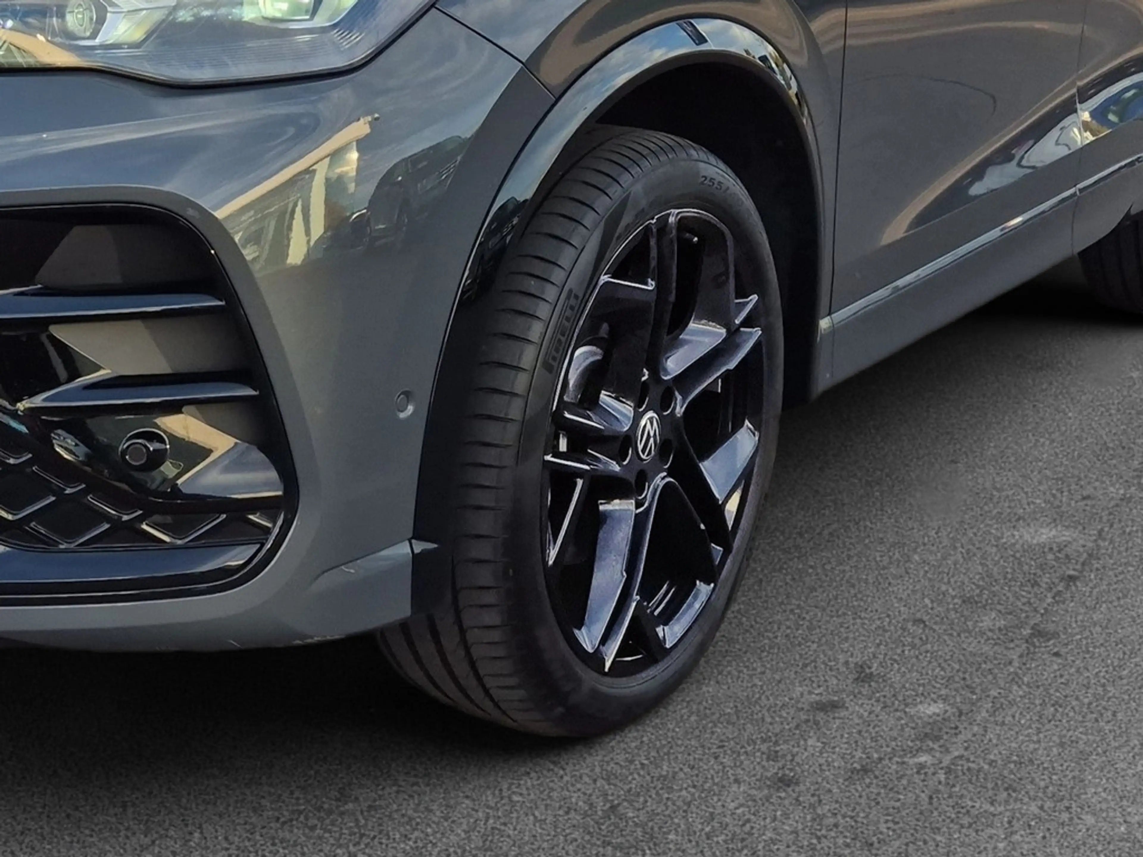 Volkswagen Tiguan 2.0 TDI 4Motion R-Line *DSG*MATRIX*AHK*STANDH*EASY OPEN*HAREASY — photo 6