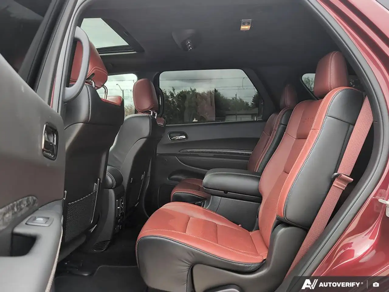 Dodge Durango снимка Dodge Durango