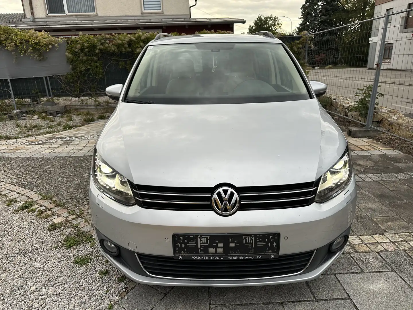 Volkswagen Touran Comfortline 2,0 BMT TDI DPF - 2