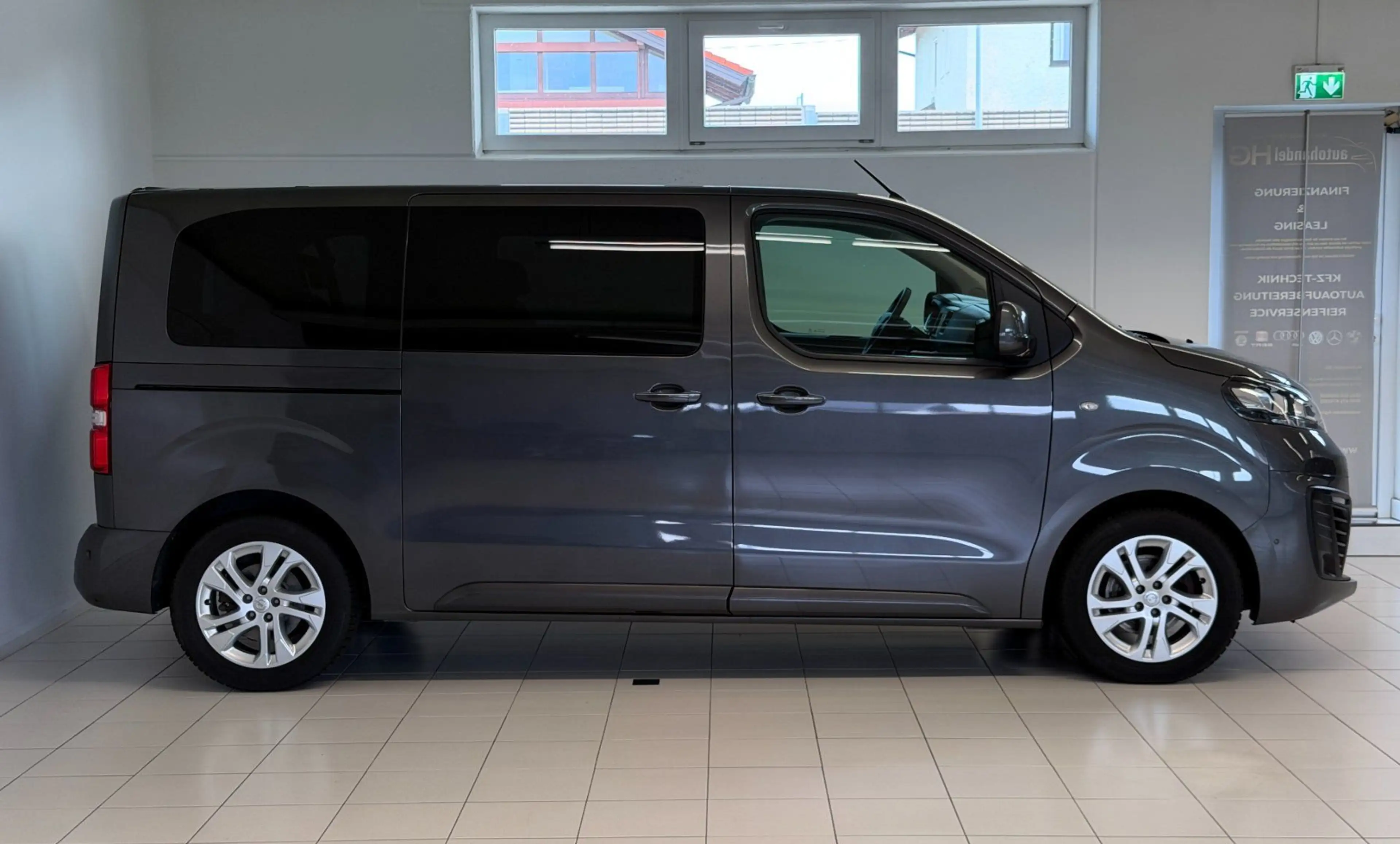 Opel Zafira Life 1.5 D S Edition*9 SITZER*KAMERA*TOTWINKEL-ASS* — photo 4