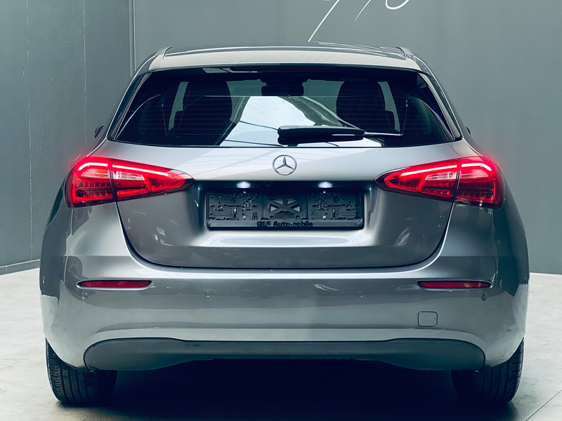 Mercedes-Benz A 180 i **CLIMATISATION**CARPLAY**CARNET COMPLET** — photo 5