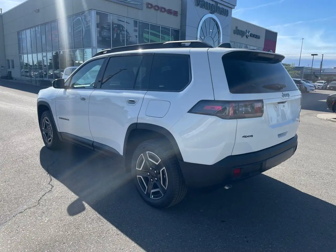Jeep Cherokee снимка Jeep Cherokee