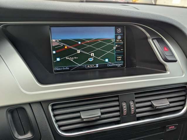 2012 Audi A4 4dr Sdn Auto quattro 2.0T Premium Plus thumb 20